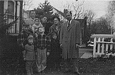 Family53.gif (19364 bytes)